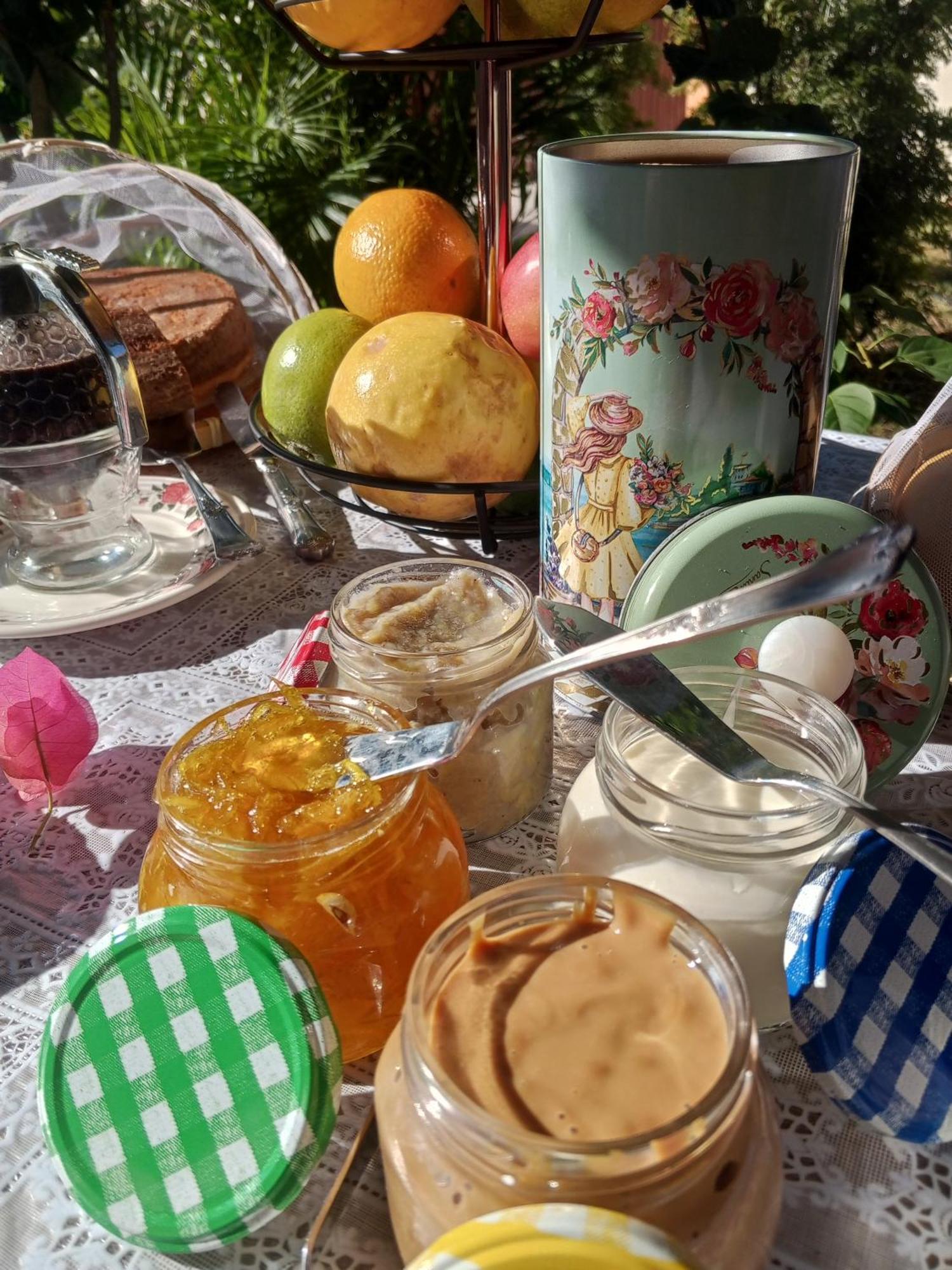 Acomodação com café da manhã  Raio De Luar